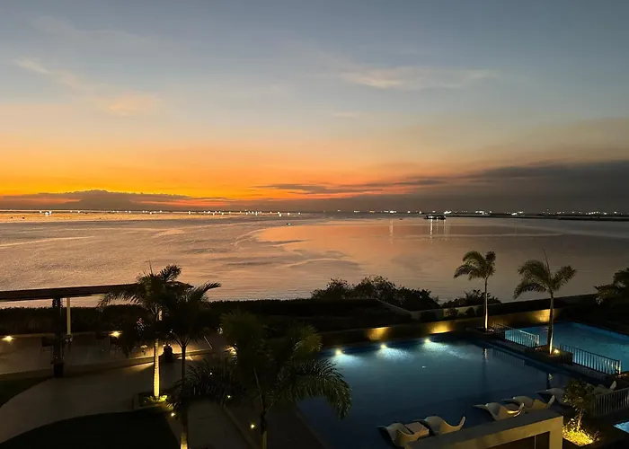 Apartment Playful 1br With Magnificant Bayview Garden View Near Okada, Solaire, Aiports *
