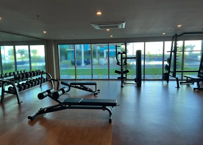 Playful 1br With Magnificant Bayview Garden View Near Okada, Solaire, Aiports Apartment